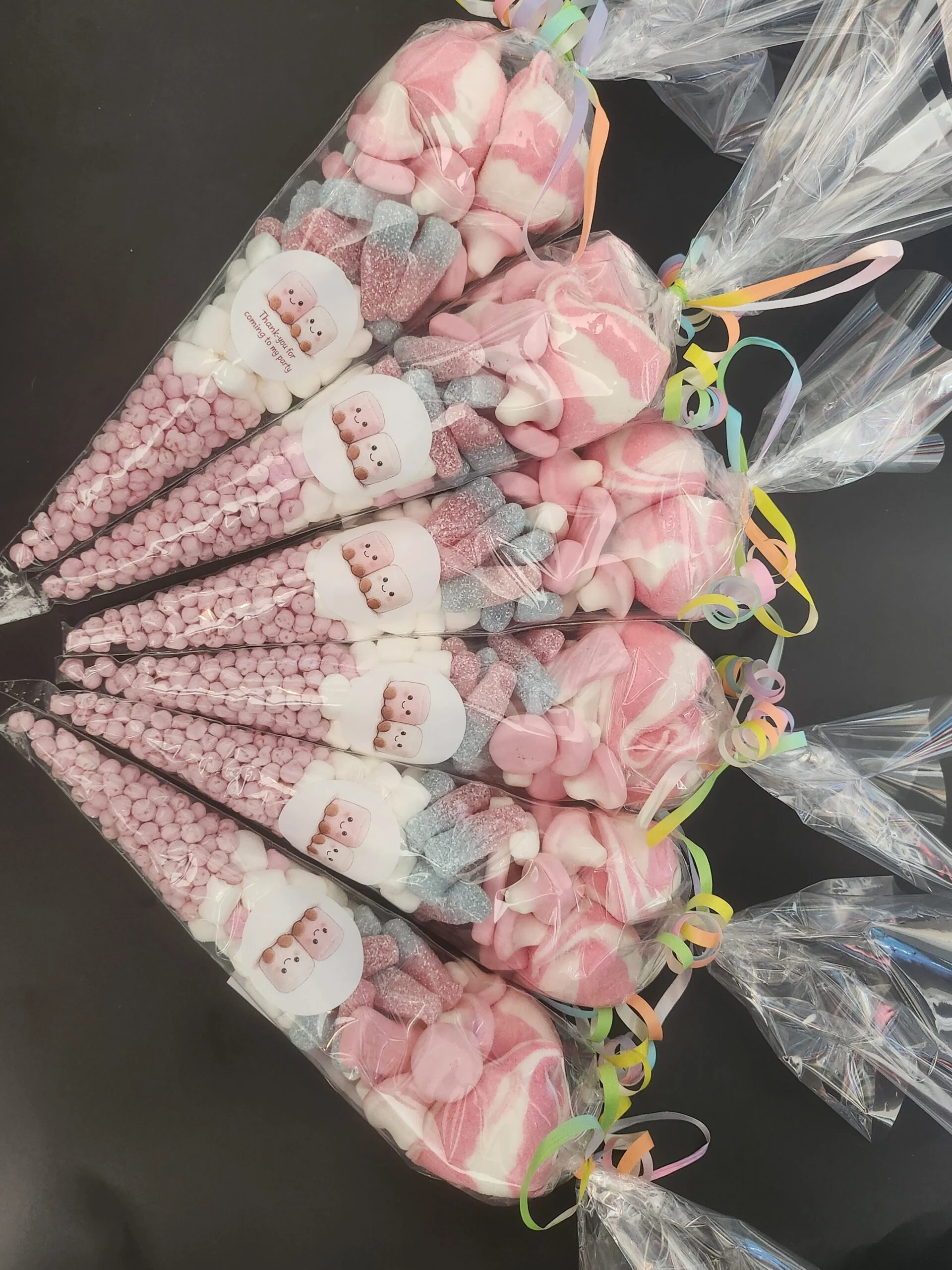Jelly cat themed sweet cones